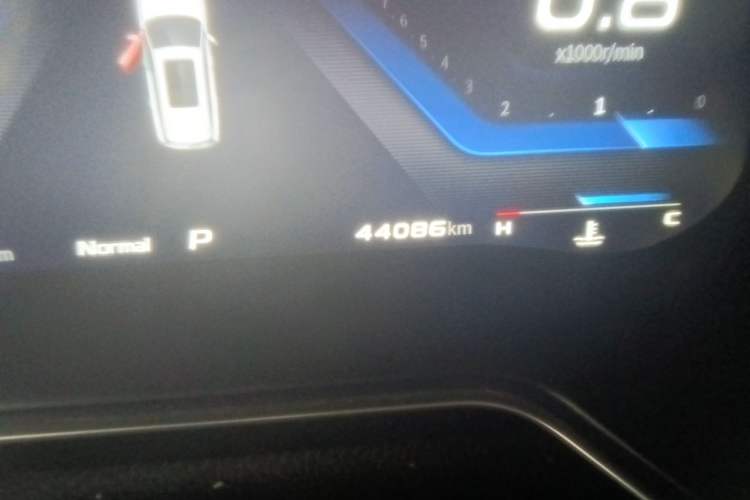 Used CHANGAN OSHAN X7 2020 1.5T Automatic Parking with Facial Recognition – Spacey & Carefree Edition Odometer Close Up