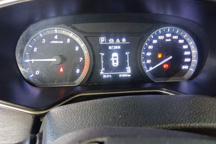 Used CHANGAN OSHAN X7 2020 1.5T Automatic Prestige Edition Odometer Close Up