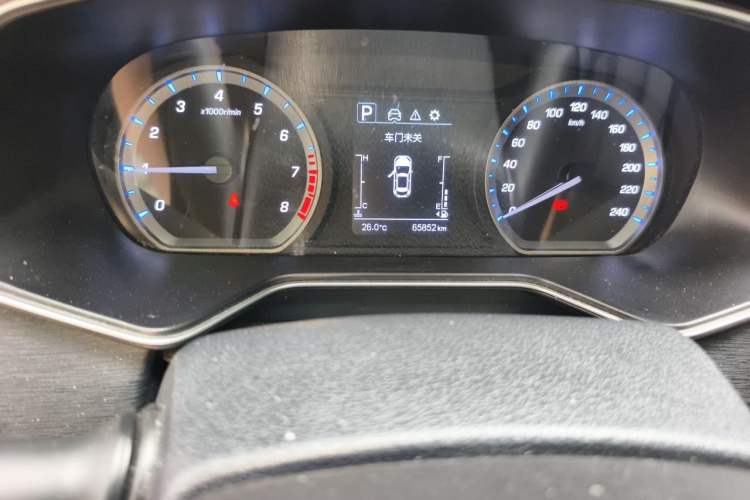 Used CHANGAN OSHAN X7 2020 1.5T Automatic Luxury Model Odometer Close Up