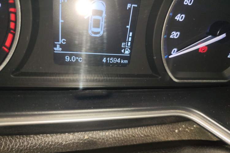 Used CHANGAN OSHAN X7 2020 1.5T Automatic Prestige Edition Odometer Close Up
