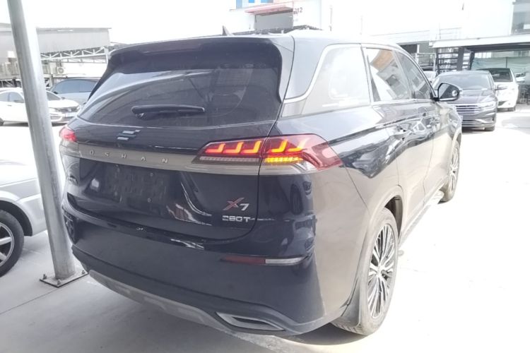 Used CHANGAN OSHAN X7 2020 1.5T Automatic Luxury Model Rear Right 45 Deg