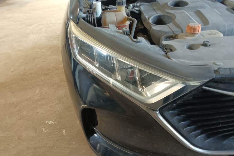 Used CHANGAN OSHAN X7 2020 1.5T Automatic Prestige Edition Right Front Headlight