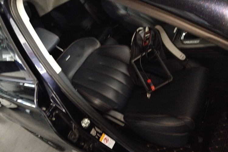 Used CHANGAN OSHAN X7 2020 1.5T Automatic Prestige Edition Right Front Seat