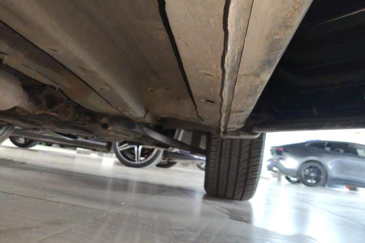Used CHANGAN OSHAN X7 2020 1.5T Automatic Pilot Edition Right Side Sill