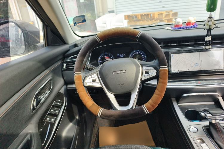Used CHANGAN OSHAN X7 2020 1.5T Automatic Luxury Model Steering Wheel