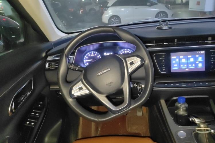 Used CHANGAN OSHAN X7 2020 1.5T Automatic Elite Edition Steering Wheel