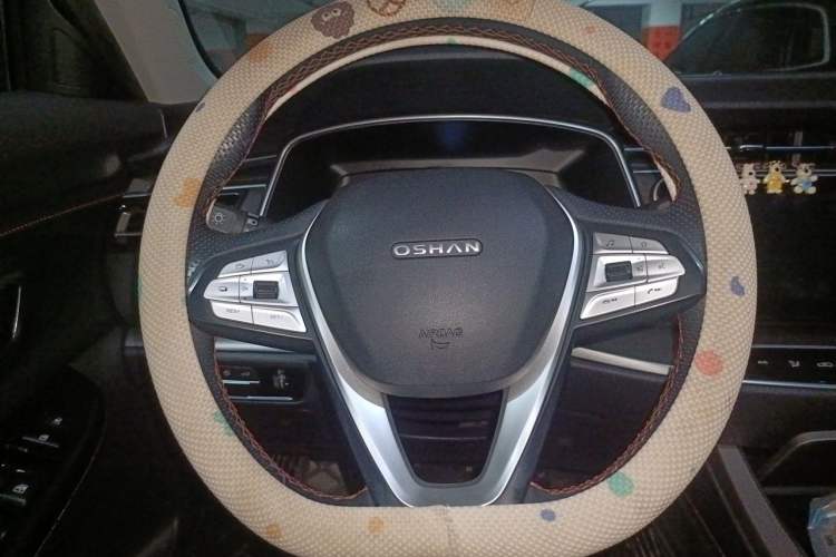 Used CHANGAN OSHAN X7 2020 1.5T Automatic Pilot Edition Steering Wheel