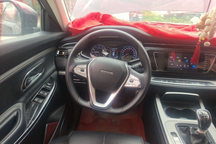 Used CHANGAN OSHAN X7 2020 1.5T Manual Luxury Version Steering Wheel