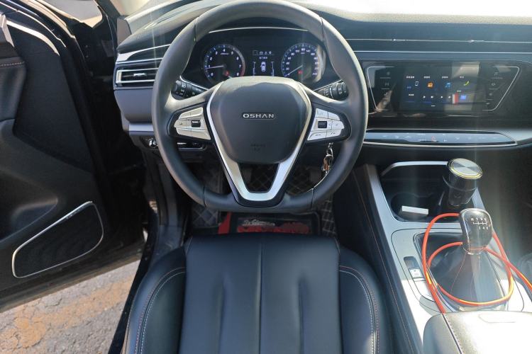 Used CHANGAN OSHAN X7 2020 1.5T Manual Luxury Version Steering Wheel