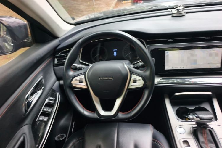 Used CHANGAN OSHAN X7 2020 1.5T Automatic Luxury Model Steering Wheel