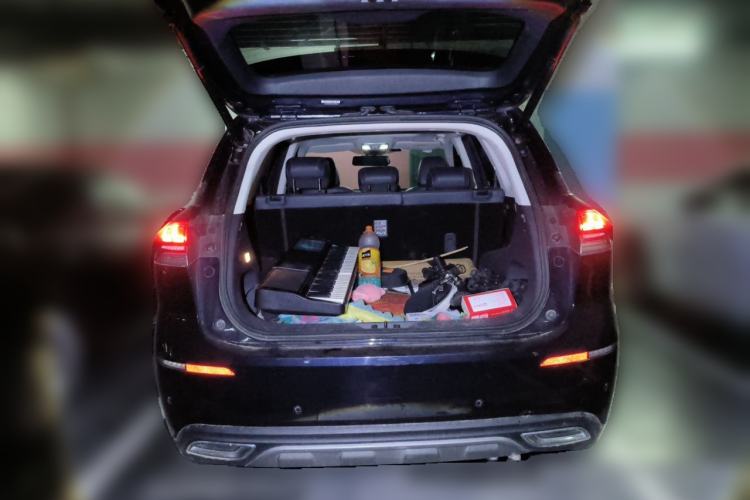Used CHANGAN OSHAN X7 2020 1.5T Automatic Parking with Facial Recognition – Spacey & Carefree Edition Trunk