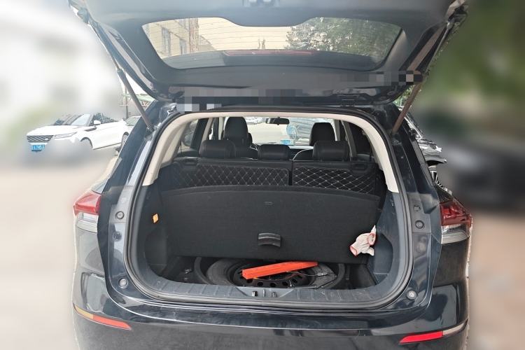 Used CHANGAN OSHAN X7 2020 1.5T Automatic Luxury Model Trunk