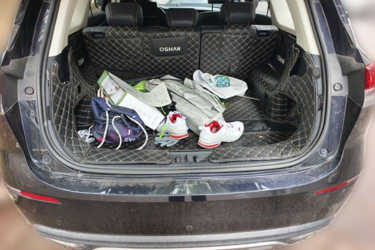 Used CHANGAN OSHAN X7 2020 1.5T Automatic Luxury Model Trunk