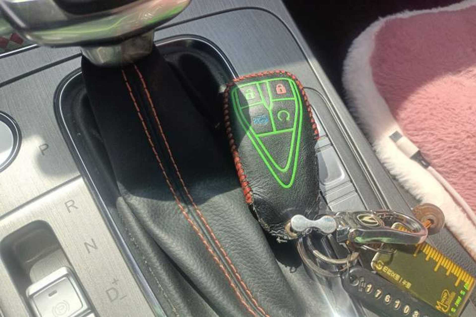 Used CHANGAN OSHAN X7 2020 1.5T Automatic Luxury Version Vehicle Key