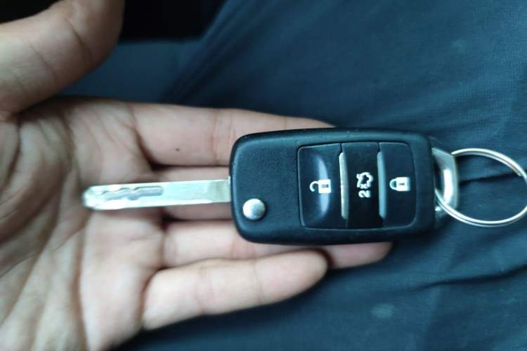Used CHANGAN OSHAN X7 2020 1.5T Automatic Elite Edition Vehicle Key