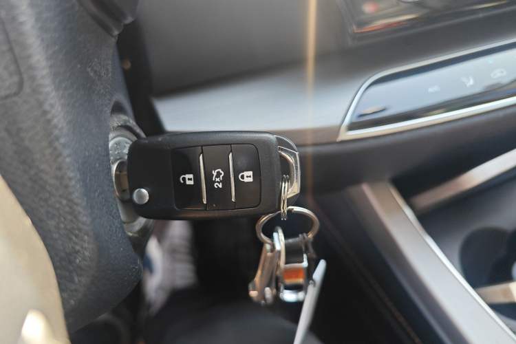 Used CHANGAN OSHAN X7 2020 1.5T Manual Luxury Version Vehicle Key