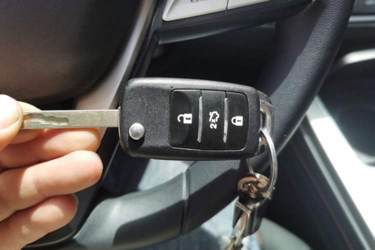 Used CHANGAN OSHAN X7 2020 1.5T Manual Elite Edition Vehicle Key