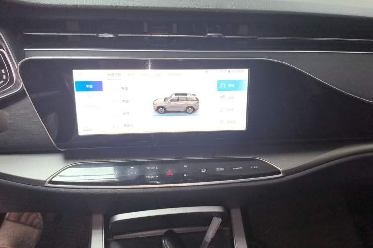 Used CHANGAN OSHAN X7 2020 1.5T Automatic Flagship Edition Audio And AC Panel