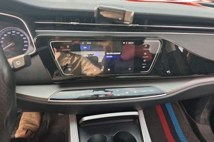 Used CHANGAN OSHAN X7 2020 1.5T Automatic Luxury Version Audio And AC Panel