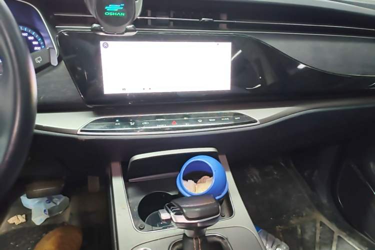 Used CHANGAN OSHAN X7 2020 1.5T Automatic Prestige Edition Audio And AC Panel