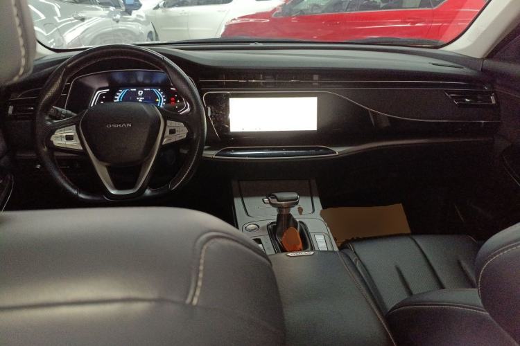 Used CHANGAN OSHAN X7 2020 1.5T Automatic Pilot Edition Center Console
