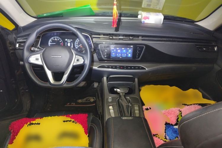 Used CHANGAN OSHAN X7 2020 1.5T Automatic Luxury Version Center Console