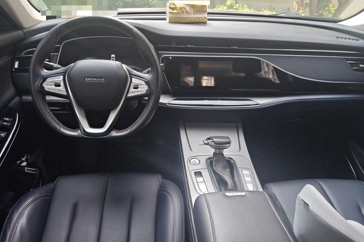 Used CHANGAN OSHAN X7 2020 1.5T Automatic Flagship Edition Center Console