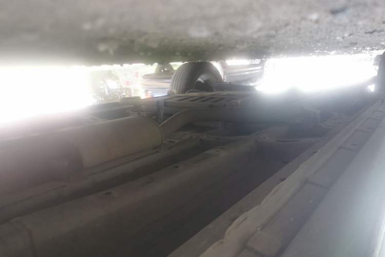 Used CHANGAN OSHAN X7 2020 1.5T Manual Elite Edition Chassis Front Right