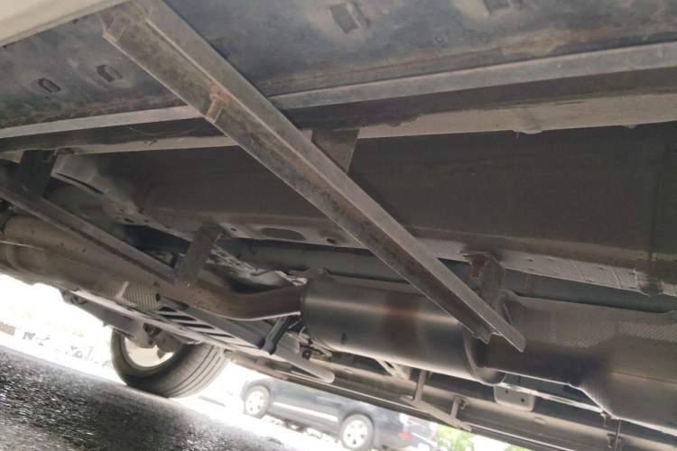 Used CHANGAN OSHAN X7 2020 1.5T Automatic Luxury Model Chassis Front Right