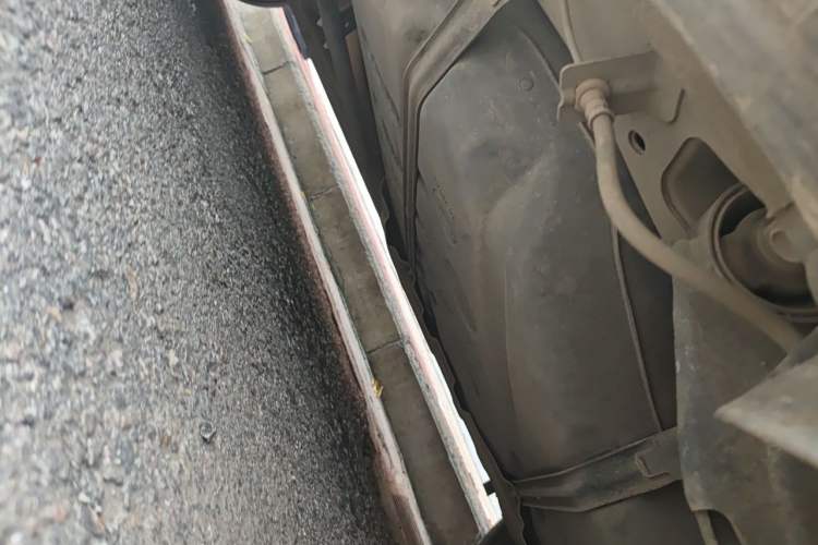 Used CHANGAN OSHAN X7 2020 1.5T Automatic Prestige Edition Chassis Rear Left