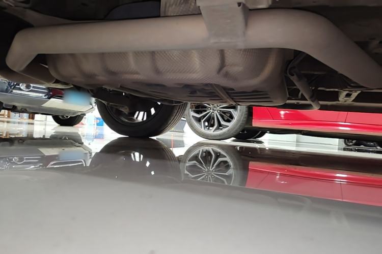 Used CHANGAN OSHAN X7 2020 1.5T Automatic Prestige Edition Chassis Rear Right