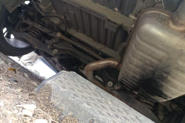Used CHANGAN OSHAN X7 2020 1.5T Automatic Luxury Model Chassis Rear Right