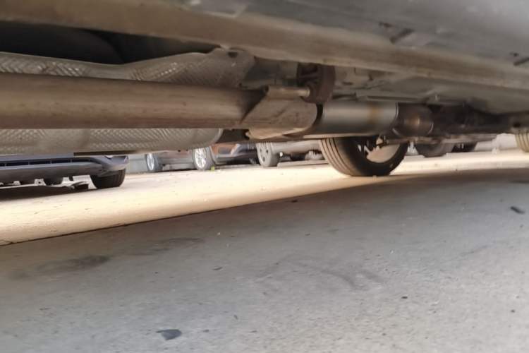 Used CHANGAN OSHAN X7 2020 1.5T Automatic Flagship Edition Chassis Rear Right