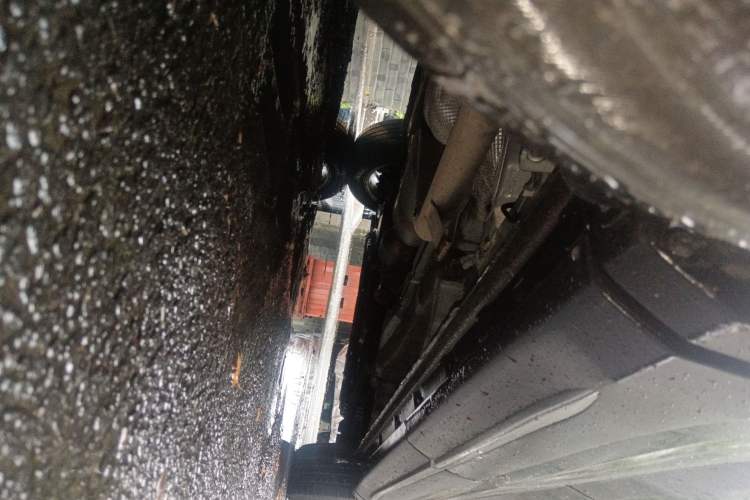 Used CHANGAN OSHAN X7 2020 1.5T Manual Elite Edition Chassis Rear Right