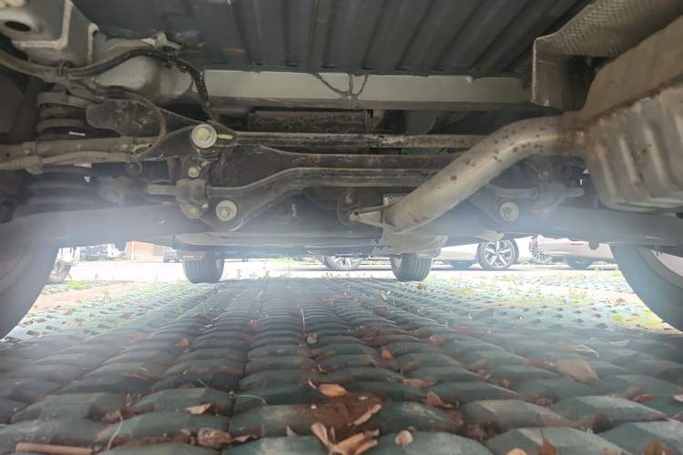 Used CHANGAN OSHAN X7 2020 1.5T Manual Luxury Version Chassis Rear