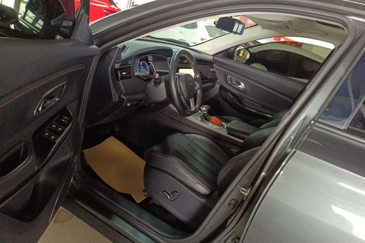 Used CHANGAN OSHAN X7 2020 1.5T Automatic Pilot Edition Driver Seat