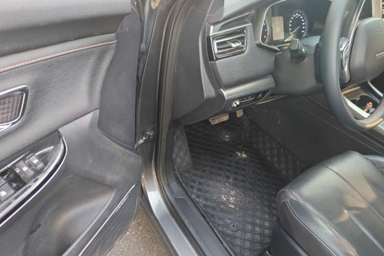 Used CHANGAN OSHAN X7 2020 1.5T Automatic Luxury Model Driver Seat