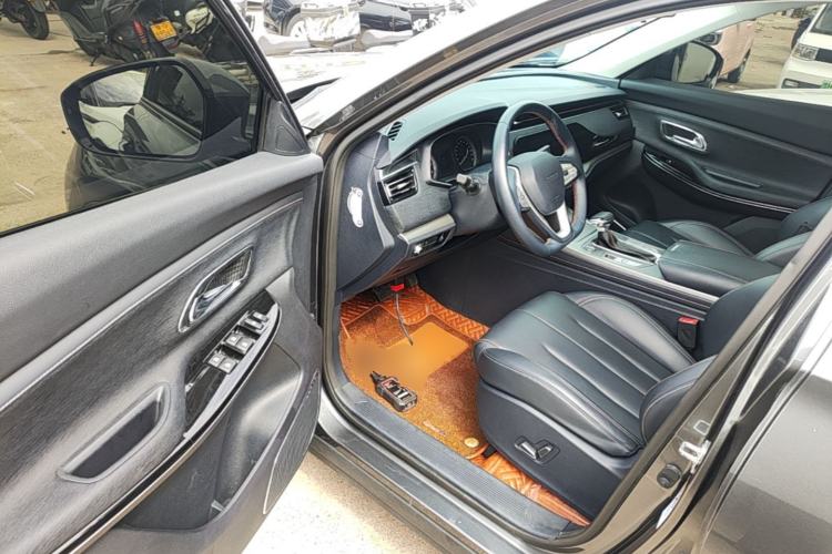 Used CHANGAN OSHAN X7 2020 1.5T Automatic Prestige Edition Driver Seat
