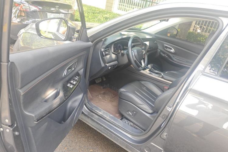 Used CHANGAN OSHAN X7 2020 1.5T Automatic Luxury Model Driver Seat