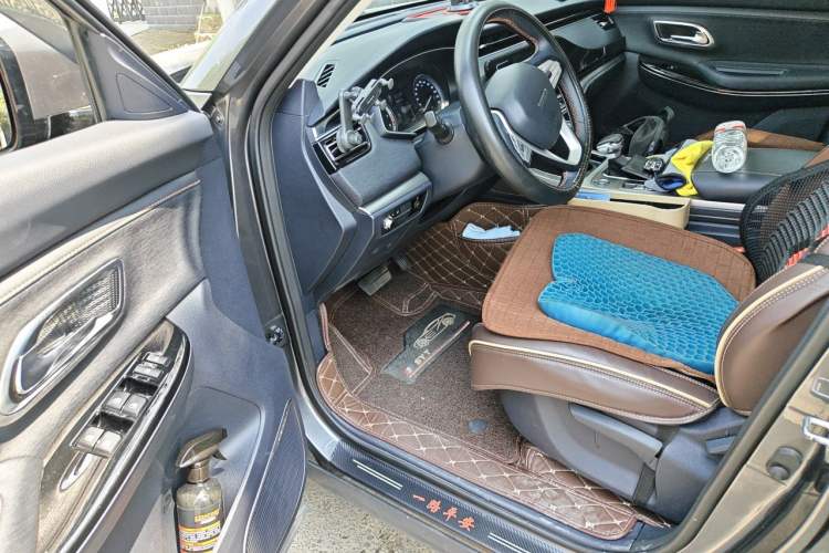 Used CHANGAN OSHAN X7 2020 1.5T Automatic Luxury Version Driver Seat