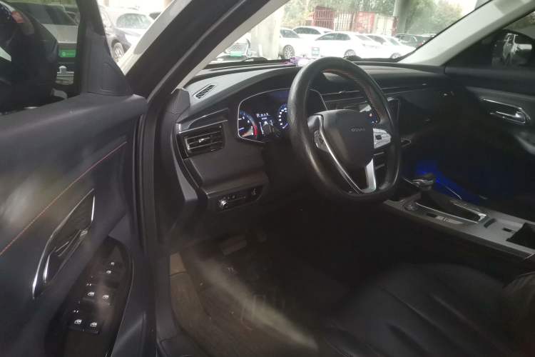 Used CHANGAN OSHAN X7 2020 1.5T Automatic Luxury Version Driver Seat