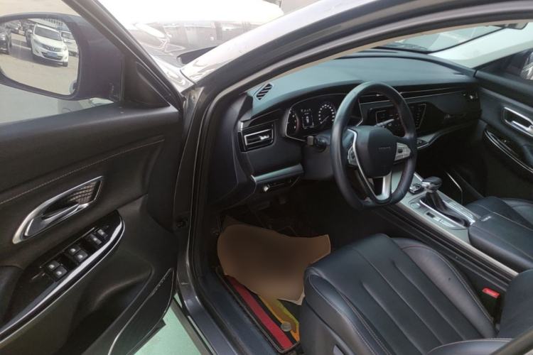 Used CHANGAN OSHAN X7 2020 1.5T Automatic Luxury Version Driver Seat