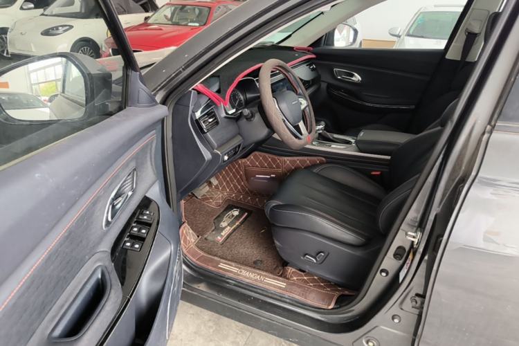 Used CHANGAN OSHAN X7 2020 1.5T Automatic Luxury Model Driver Seat