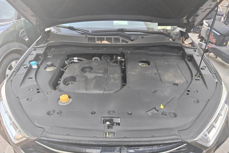 Used CHANGAN OSHAN X7 2020 1.5T Automatic Flagship Edition Engine Bay