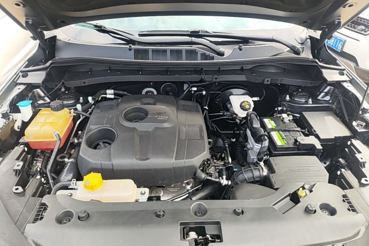 Used CHANGAN OSHAN X7 2020 1.5T Automatic Prestige Edition Engine Bay