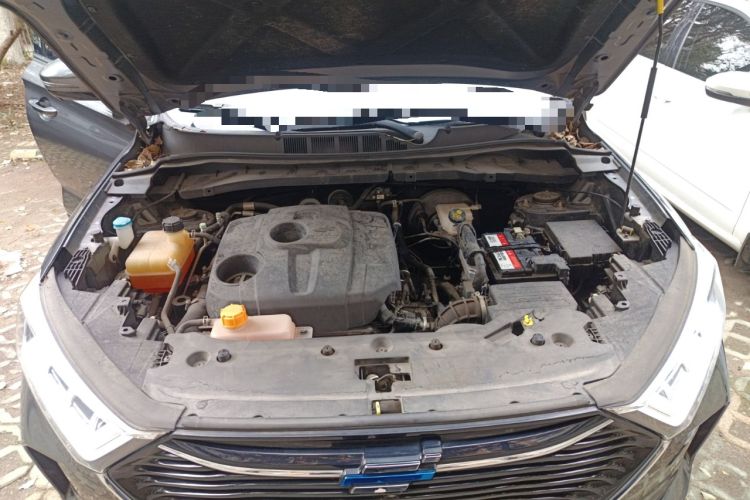 Used CHANGAN OSHAN X7 2020 1.5T Automatic Luxury Model Engine Bay