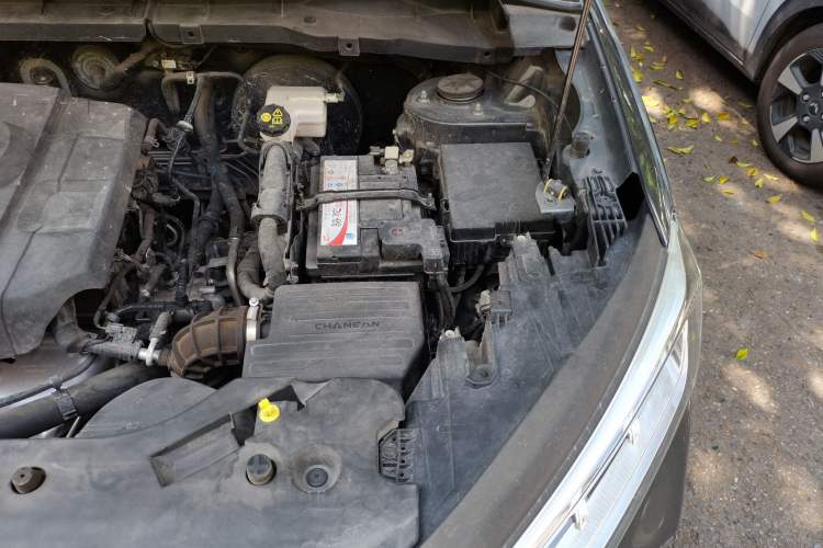 Used CHANGAN OSHAN X7 2020 1.5T Automatic Luxury Model Engine Bay Left