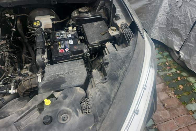 Used CHANGAN OSHAN X7 2020 1.5T Manual Luxury Version Engine Bay Left