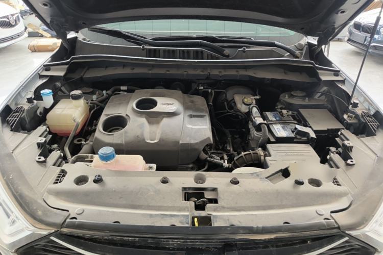 Used CHANGAN OSHAN X7 2020 1.5T Automatic Luxury Model Engine Bay