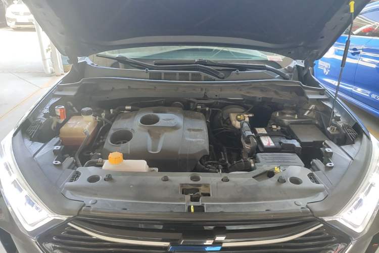 Used CHANGAN OSHAN X7 2020 1.5T Automatic Prestige Edition Engine Bay